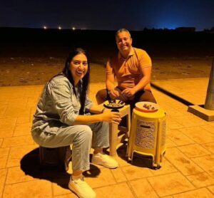 Dounia Boutazout Instagram - .
ليست اللحظة إنما الشخص، ليست المائدة إنما الأصحاب، ليس أين إنما من معك 😍