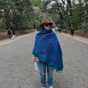 Drew Barrymore Instagram - Seeing, exploring and appreciating life with the people I love…❤️