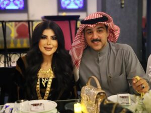 Elham Al Fadalah Instagram - غبقة #بيت_حموله 

شرفتونا ونورتونا واستانسنا بشوفتكم والحمد لله على نجاح مسلسلنا الرمضاني #بيت_حموله 

ينعاد عليكم يارب بالصحة والعافية ومن نجاح لنجاح 

@shehabaljowhar 
@saedalhawwari 
@jamilah.kwt
@taif_6666
@shahdalyasen1 
@h.alhaddad.official 
@layalidehrab 
@abdullah_albloushiii 
@zaynab_karam_ 
@mansouralbloushiiiii 
@zyshaaban 
@shailasabt 
@shamlanalomairii 
@shaimaa_qambar 
@ghrour.safar 
@ahmad.binhussain 
@dr.desho 
@zahradehrab 
@alaahosany
@fay_alsharqawi 
@a7mad_alsalman 
@hussein.younes9 
@hmane_92 
@esraa.makeupartistt 
@talents_production 
@mq_photoshoot