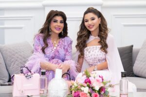 Elham Al Fadalah Instagram - مقتطفات من حفل تدشين عطر الجميلة جورجينا بالتعاون مع لافيرن @laverneksa 

Thank you @georginagio for your invitation! It was a pleasure to meet you 💕

وفرصة جميلة جمعتني بأم حمود و د. خلود وريم عبدالله استانست بشوفتكم وايد 
@nohastyleicon @dr_kholodiii @reemtv1 

وشكراً للمصورة الجميلة امتثال ال مكتوم على الصور الحلوة مثلج @emtithal_almaktoum2 

بدلتي من براند @bronxandbanco خذيتها من محل @incanto_boutique 

وتسريحة شعري مع اللي ما استغني عنها بكل مناسباتي بالرياض جيسي @jessyhairstyle