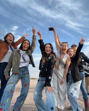 Emily Calandrelli Instagram - She did it 💗

@amandangocnguyen put her astronaut dreams on hold so that she could rewrite laws to protect sexual assault survivors like herself. I met her 11 years ago at NASA and know she’s worked incredibly hard to earn this dream of hers. 

Check out her page to learn the science she brought up with her during flight! 

So proud of her!