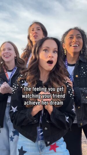 Emily Calandrelli Instagram - This feeling forever. @amandangocnguyen is an ASTRONAUT!!!!!!

Amanda put her astronaut dreams on hold a decade ago to fight for survivors of sexual violence and she went through hell and back to fight for this moment right here 💗