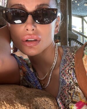 Emina Jahović Instagram - 🍒