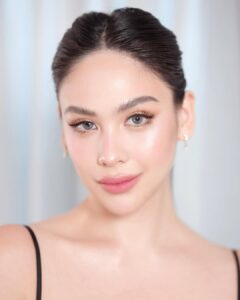 Actress Empress Schuck HD Photos and Wallpapers March 2025
