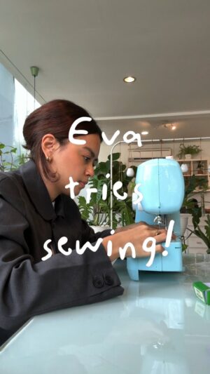 Eva Celia Instagram - It's never too late to unlock a new skill 😎
Wish me luck semoga bisa sampe bikin baju buat manggung (asek)