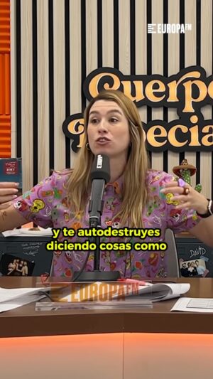 Eva Soriano Instagram - Tenemos que hablarnos mejor a nosotras mismas🥲

******
#cuerposespeciales #evasoriano #nachogarcia