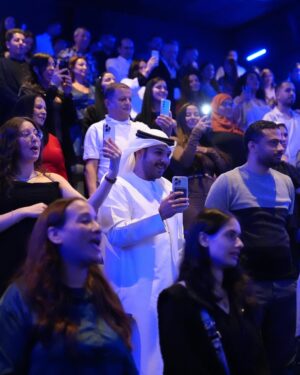 Farah El Fassi Instagram - “ليلة لا تُنسى!✨ الحمدلله عرض فيلم البطل في #دبي  كانت تجربة استثنائية جمهور متنوع، تفاعل رائع، وطاقة لا توصف. شكراً لكل من حضر وجعل هذه اللحظة مميزة! ❤️ #سينما #عرض_فيلم #تجربة_فريدة”#فيلم_البطل #dubai 
@redone 
@lotfi_omar 
@lbatal.film 
@redonefilms1 
@diamond_agency_ma 
@asma_gray
