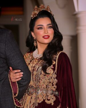 Farah El Fassi Instagram - @ziana_maryam_belhani ابدعتي حبيبتي ♥️💋

@studiokhadijakhandi رائعة غاليتي ♥️💋