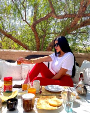 Fati Jamali Instagram - The place to get inspired 🧚🏻‍♀️
@riadkbourchou