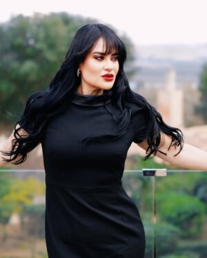 Fatima Zahra Bennacer Instagram - ❤️‍🔥✨

💄Makeup : @amina_up 
📸 Photographe : @frikh_abdeljalil