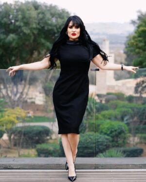 Fatima Zahra Bennacer Instagram - ❤️‍🔥✨

💄Makeup : @amina_up 
📸 Photographe : @frikh_abdeljalil