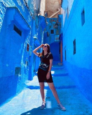 Fatima Zahra Qanboua Instagram - اصبحت اعشق اللون الأزرق 💙💙💙💙💙
Blue is the color of peace ☮️ 
#thebleupearlchefchaouen