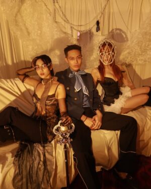 Fiona Xie Instagram - Metamorphosis Magic ✨ 
Early birthday celebrations for another orbit around the sun with these crazy beloved gentle monsters. (24th Jan baby) 
My heart is so full 🤍

@magicsystem.io @gentlemonster #GentleMonsterJewelry