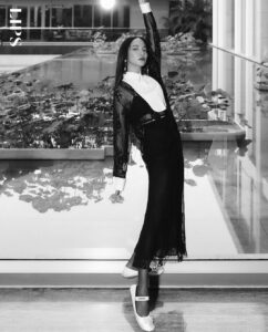 Actress Fiona Xie HD Photos and Wallpapers April 2025