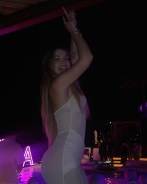Flavia Laos Instagram - 🩷 @theofficialpandora