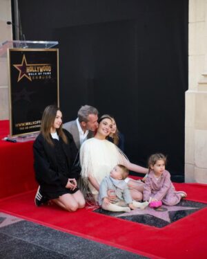 Gal Gadot Instagram - There are moments in life that feel almost too big to put into words—this is one of them. To see my name on the Hollywood Walk of Fame, surrounded by legends who have inspired me, is beyond anything I ever imagined. This star represents years of hard work, passion, and the unwavering belief of so many people who have lifted me up along the way.

My deepest gratitude to Patty Jenkins and @vindiesel —having you both by my side for this moment made it even more special. Your friendship, support, and the way you believe in me mean more than I can ever express.

And to all of you who have supported me through this journey—this star is for you, too.

Styling: @karlawelchstylist @gracewrightsell 
Makeup: @maryphillips 
Hair: @jennychohair 
Nails: @nailsbyshige 
📸: @andiejjane