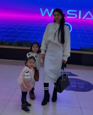 Garima Panta Instagram - तिमि मुस्कुराउनु ,संसार तिमिसङै मुस्कुराउँछ ...
