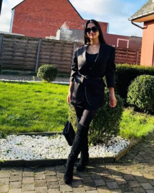 Garima Panta Instagram - 🖤✨