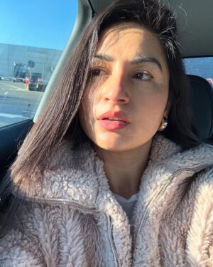 Garima Panta Instagram - 🖤✨