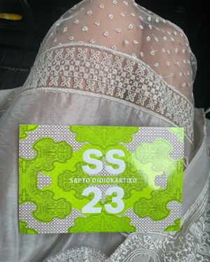 Gista Putri Instagram - @saptodjojokartiko Spring/Summer 2023 show #SAPTOJOSS23