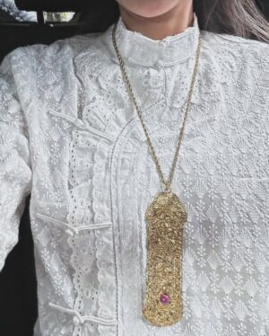 Gista Putri Instagram - Berkebaya Vintage Peranakan yang umurnya puluhan tahun untuk perayaan Cap Go Meh @wbi.foundation Terima kasih mas @chandrapitok untuk kebaya cantiknya😊