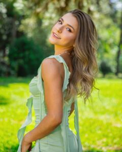 Actress Giulia Nassa HD Photos and Wallpapers March 2025
