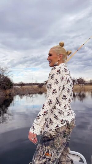 Gwen Stefani Instagram - singer, songwriter, angler ✨🎣 gx