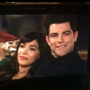 Hannah Simone Instagram - Max, Morn and me on the pod. The gang’s back together 🦁 🐠 throw your favorite Schmidtty quote in the comments @themessaroundpod #youths