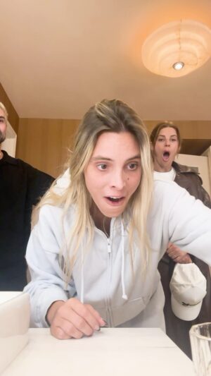 Hannah Stocking Instagram - The day we all found out that Lele’s pregnant!!! 🤰👴🏼 congrats @lelepons & @guaynaa 😭💖