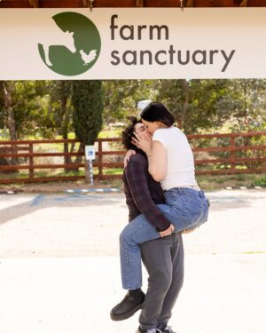 Harley Quinn Smith Instagram - WE’RE MOTHERFUCKIN ENGAGED!!!!!!!!!

And it happened at the @farmsanctuary next to Dixon the cow 🥹❤️ I’m so in love with you Austin Zajur.