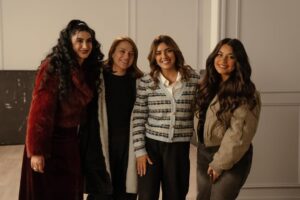 Haya Abdulsalam Instagram - DREAM TEAM 🤍
من لا يشكر الناس … لا يشكر الله 
شكراً … فريق مسلسل #للمعاريس_فقط 
الحمدلله على هذه الجمعة الطيبه تشرفت بالشغل معاكم واحد واحد و نلقاكم على خير قريباً ان شاء الله اخواني 
مسلسل #للمعاريس_فقط
انتاج @beeproductionskw 
للمنتج #فؤاد_علي @fuad_3ali 
تاليف #علياء_الكاظمي @alyaa_story 
إخراج #هيا _عبدالسلام / لولوة_عبدالسلام @lulwah_abdulsalam