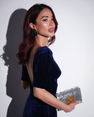 Heart Evangelista Instagram - Casual , darling 🍸 @schiaparelli 

📸 @andreisuleik