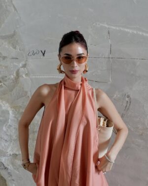 Heart Evangelista Instagram - A little bit of chaos, and a whole lot of costume changes 💋  @cosstores  #COSManila #COSSS25