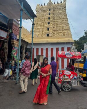 Hemalatha M Instagram - சுசீந்திரம் ❤️ தாணுமலையான் கோவில் #hemarakesh #travelwithhemarakesh #inspirewithhemarakesh #infowithhemarakesh