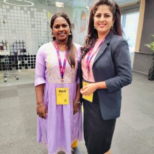 Hemalatha M Instagram - வாழ்வின் நெகிழ்ச்சியான தருணம் இன்று ❤️

கடந்த சில மாதங்களுக்கு முன் என்னுடைய நேரடி Digital Marketing வகுப்புகளில் கலந்து கொண்ட ரேகா அவர்கள், The Classic Pot என்ற பெயரில் ஆன்லைனில் , மண்ணால் செய்யப்பட்ட வீட்டு உபயோகப்பொருட்கள் மற்றும் கலைப்பொருட்கள் விற்பனை செய்யும் தொழில் முனைவோராக உருவாகி இருக்கிறார். 

கடந்த வாரம் தன்னுடைய தொழிலை துவங்கிய இவருக்கு நம்முடைய Digital Marketing வகுப்புகள் தான் அடித்தளமாக இருந்திருக்கிறது. இன்று வீட்டுக்கு வந்து, அவருடைய பொருட்களை கொடுத்துவிட்டு அவர் சொன்ன விஷயம்.

“ மேடம், உங்க Class கலந்துகிட்ட பிறகு தான் எப்படி என்னை Branding பண்ணும்னு கத்துக்கிட்டேன். உங்க வகுப்புகளில் கத்துகிட்டத விஷயங்கள வச்சு என் தொழிலுக்கு தேவையான Posters, Websites, Social Media Pages னு எல்லாமே Professional ஆ பண்ணி இருக்கேன். நீங்க தான் மேடம் எனக்கு Inspiration “

என சொன்னபோது வாழ்வின் நிறைவை உணர்ந்தேன்❤️

ஒரு டிஜிட்டல் தொழில்முனைவோராக நான் பெருமை கொண்ட தருணம் இது🤩😎

வாழ்த்துக்கள் ரேகா. நிச்சயம் நீங்கள் மிகப்பெரிய தொழில்முனைவோராக வருவீர்கள்💐💐 All the best. 

ஒரு பெண்ணின் வளர்ச்சி ஒரு குடும்பத்தின் வளர்ச்சி🔥

ஒரு பெண்ணின் பொருளாதார தன்னறைவு ஒரு வளர்ச்சியடைந்த சமூகத்தின் அடையாளம் 🔥

வாங்க பெண்களே. சேர்ந்து வளருவோம்🥰

#HemaRakesh #lifestoriesofhemarakesh #happiness #motivation #motivationalspeaker #inspirewithhemarakesh #successstoriesofhemarakesh #digitalmarketing #socialmediamarketing #entrepreneurship #entrepreneurlife #womenempowerment #womenempoweringwomen