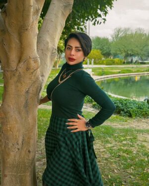 Hind Al Balushi Instagram - شكرًا من القلب🌹#مساء_الخير #هند_البلوشي