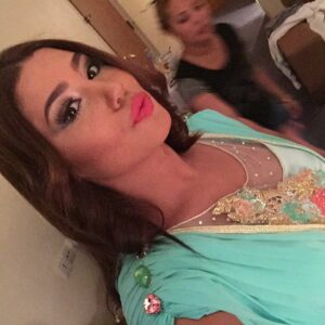 Hoda Saad Instagram - جمهوري بالكازيف انا جاية :))))