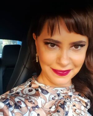 Ia Parulava Instagram - #teddybearlove #makeup
#lovelygirl #ageless