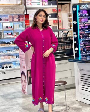 Ibtissam Tiskat Instagram - مبروك عواشركم بالصحة فطوركم .🌸 
كي داز رمضان عندكم ؟ .💕 

جلايتي من.
 @sd.fashion.designer 

#ibtissamtiskat #traditionel #morocco