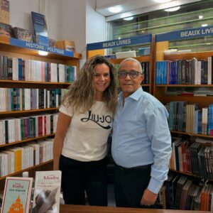 Imen Noel Instagram - Retrouver Yasmina Khadra à cette séance de dédicace, c’était un moment riche d’inspiration et d’encouragement, comme toujours. Je suis impatiente de découvrir son dernier ouvrage, qui m’attend déjà ! 
#LecturePassion #RencontreInspirante #yasminakhadra