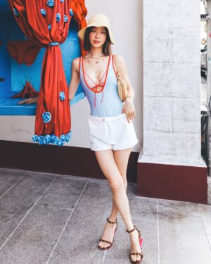 Jarinporn Joonkiat Instagram - @aprilpoolday Phuket old town! 💘🫣

#aprilpooldayphuket
#aprilpoolday