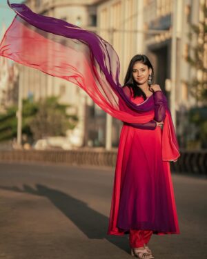 Jasmine Parveen Instagram - 💜🦋
.
.
📸: @jascaptures_ 
👗: @akshara___boutique