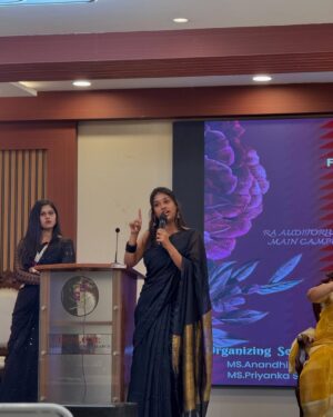Jasmine Parveen Instagram - கலை🎭✨
.
.
 Thank you @mgreri ❤️
Saree: @kaithari_studio 👗
.
.