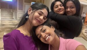 Jasmine Parveen Instagram - Myyy Gurlssss , We Laugh , fight , fix & stay :) 🦄💕 
❕ We Laugh till our Skirt hook bursts 🐥💨
❕ We Fight for skincare products 🥰🏃🏽‍♀️‍➡️
❕ We Fix it with a couple of Mutta Dosai 👀🍳
❕ We Stay to laugh out loud all over again 🫂🔒❤️

And ofcourse , FUN like No other girls have ever hadddd !!! ♾️

🦋 ONLY Transparency between the 4 of us ! 🦋

#crazy #girlies #friendship #love #strength #cute #actor #chennai
