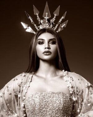 Jihane Almira Chedid Instagram - Women are magnificent examples of the elegance and strength of character. Every woman holds a tale intertwined with tenacity, bravery, and unflinching grace.

Photographer @frenhendrik90 
Concept @editbeautyqueens 
Stylist @aan_afrino @dimastfk @ninanra 
Attire @ivan_gunawan @ivangunawan.indonesia 
MUA @tama_prahtama 
Hairstylist @hairdoby_ell 
Headpiece @metamorph_by_zack 
Nails @dcbeautycentre_official 
Studio @peventstudio @alterspacejkt