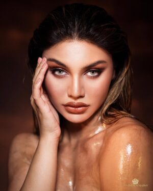 Jihane Almira Chedid Instagram - "If you can't stand up, you can't do war."

#lensedbyfandyfd @fandy_the @fdphotographybeauty @fdphotography90 
MUA @tama_prahtama 
#styledbybellyiverzon @bellyiverzon 
Hairstylist @bylifitahuang 
Wardrobe @jesseatelier 

#fdphotography #fdphotography2024 #fdphotographystudio #fdcelebritybeautyportrait