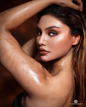 Jihane Almira Chedid Instagram - "If you can't stand up, you can't do war."

#lensedbyfandyfd @fandy_the @fdphotographybeauty @fdphotography90 
MUA @tama_prahtama 
#styledbybellyiverzon @bellyiverzon 
Hairstylist @bylifitahuang 
Wardrobe @jesseatelier 

#fdphotography #fdphotography2024 #fdphotographystudio #fdcelebritybeautyportrait