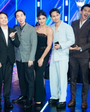 Jihane Almira Chedid Instagram - About last night at SCTV Awards 2024 

Styled by @revashion 
Brushed by @abysalammakeup 
Hairstylist @hairdoby_ell 
Photographed by @khalid.maula
