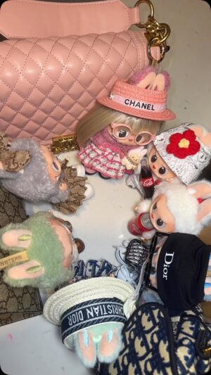 Josetty Hurtado Instagram - My Labubus when I leave the room 😭💗

 #labubu #popmart #chanel #dior #cocacola #gucci #designer #fashion #losangeles #california