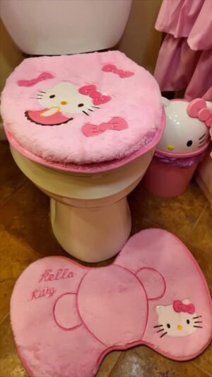 Josetty Hurtado Instagram - Pink Bathroom Reset 🎀 Los productos más coquette en @temu

New APP Users 🔍CODE【dwx2475】in the search bar on Temu or use the link below to get big gift packages with qualifying orders! *T&Cs apply

#temubday #temu #temufinds #shoptemu #coquette #pinkbathroom #pink